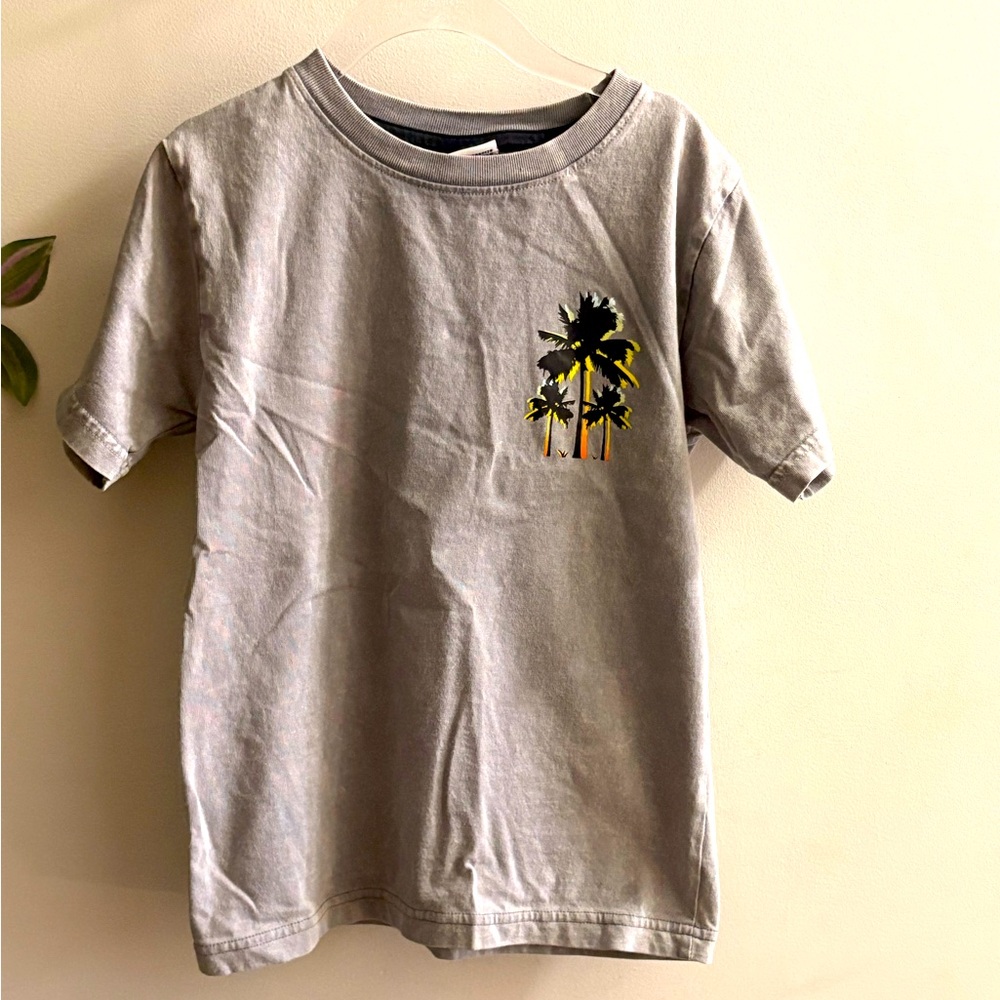 MISH LT GREY GRAPHIC T SHIRT KIDS SIZE 6